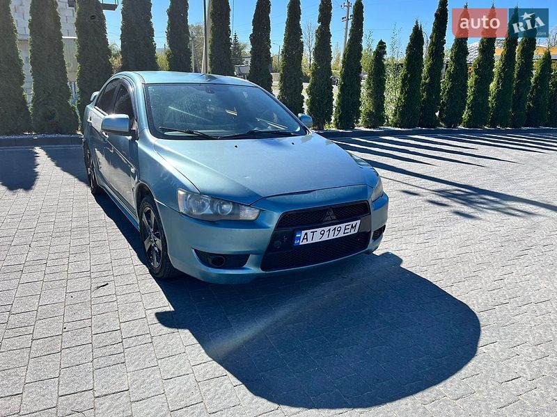 Седан Mitsubishi Lancer 2007 в Надворной