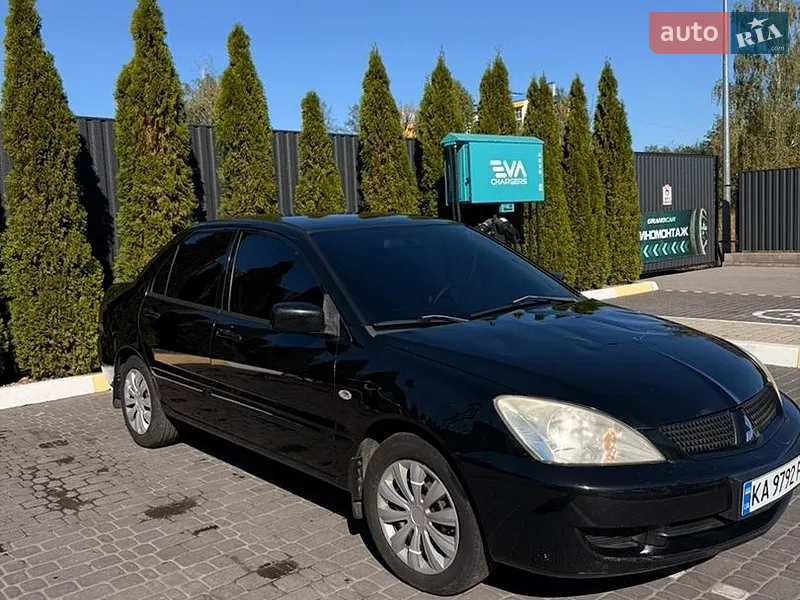 Mitsubishi Lancer