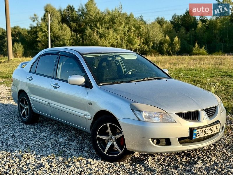 Седан Mitsubishi Lancer 2007 в Новояворівську