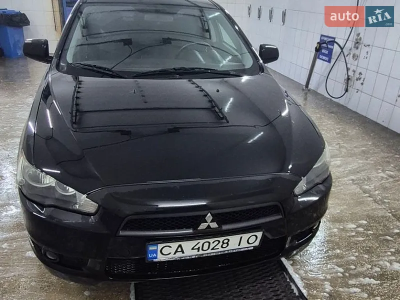 Mitsubishi Lancer