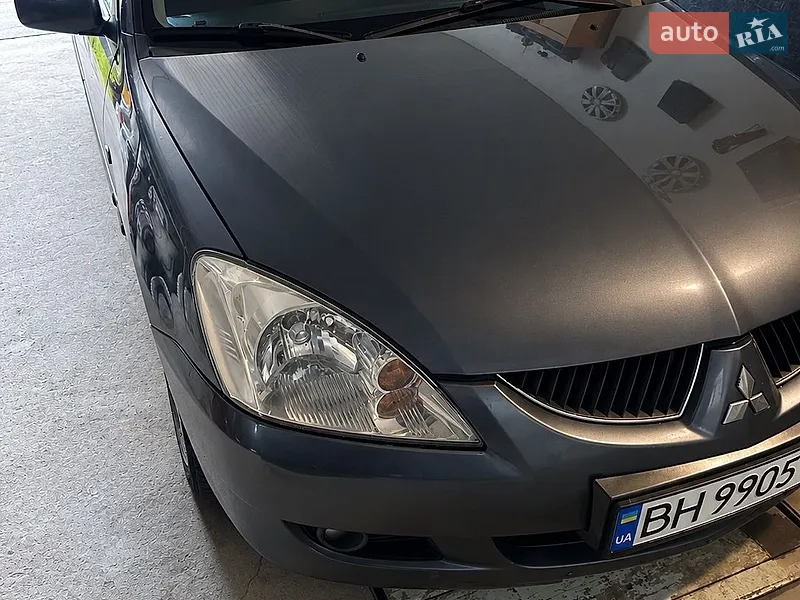 Mitsubishi Lancer