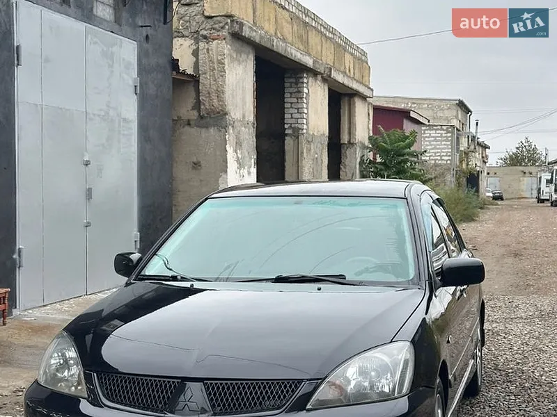 Mitsubishi Lancer