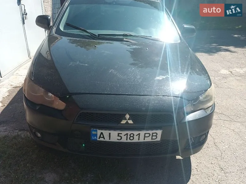 Mitsubishi Lancer