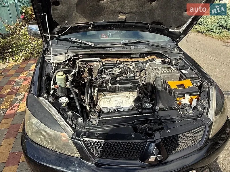 Mitsubishi Lancer