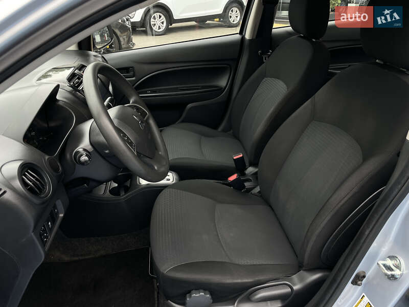 Седан Mitsubishi Mirage 2022 в Одесі
