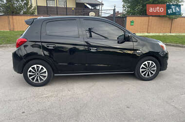 Хэтчбек Mitsubishi Mirage 2016 в 
