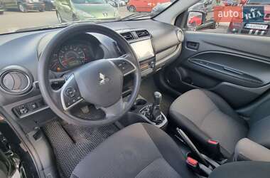 Седан Mitsubishi Mirage 2020 в 