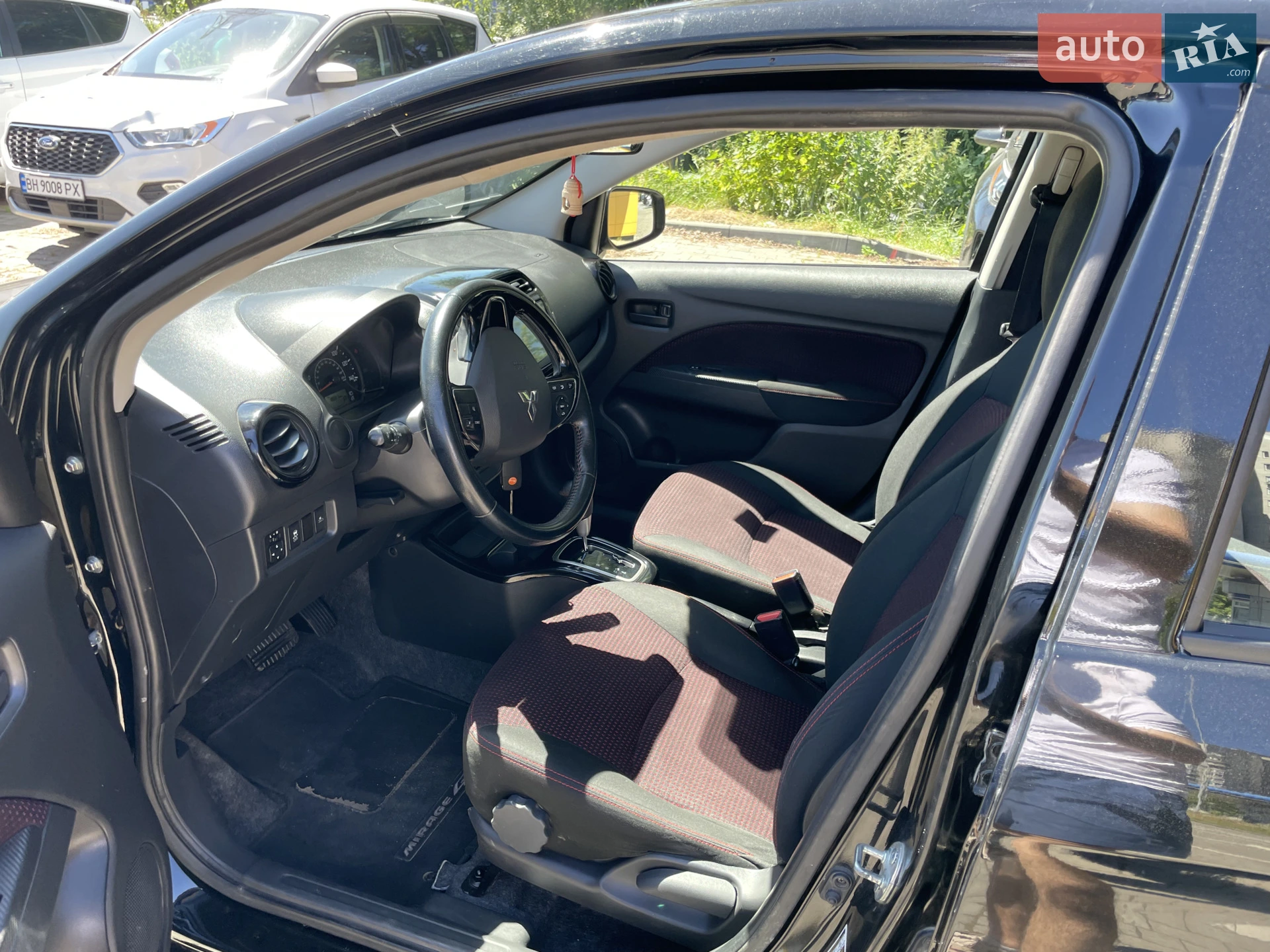 2021 Mitsubishi Mirage - мініатюра 5