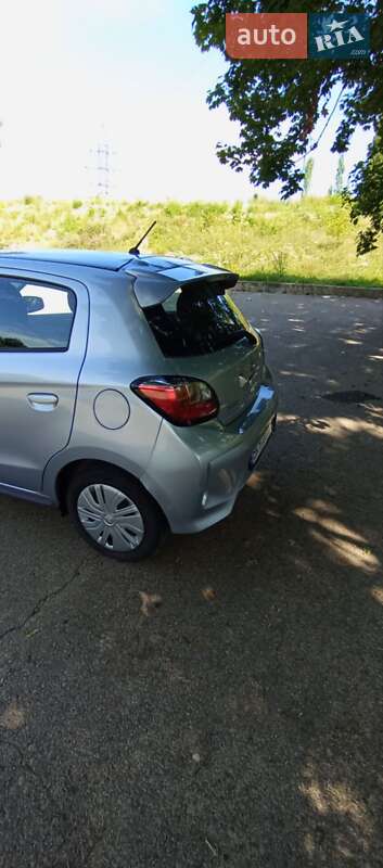 Хэтчбек Mitsubishi Mirage 2021 в Ровно