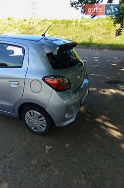 Хэтчбек Mitsubishi Mirage 2021 в 