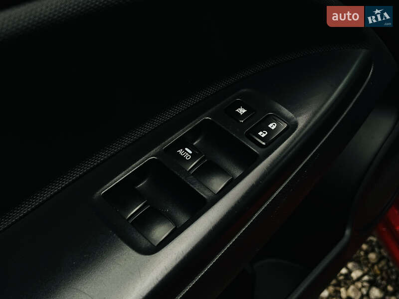 Седан Mitsubishi Mirage 2019 в Харкові