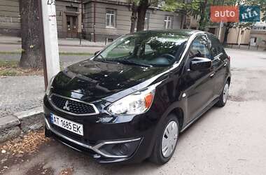 Хэтчбек Mitsubishi Mirage 2016 в Ивано-Франковске