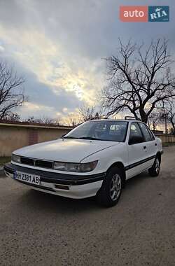 Седан Mitsubishi Mirage 1991 в Одессе