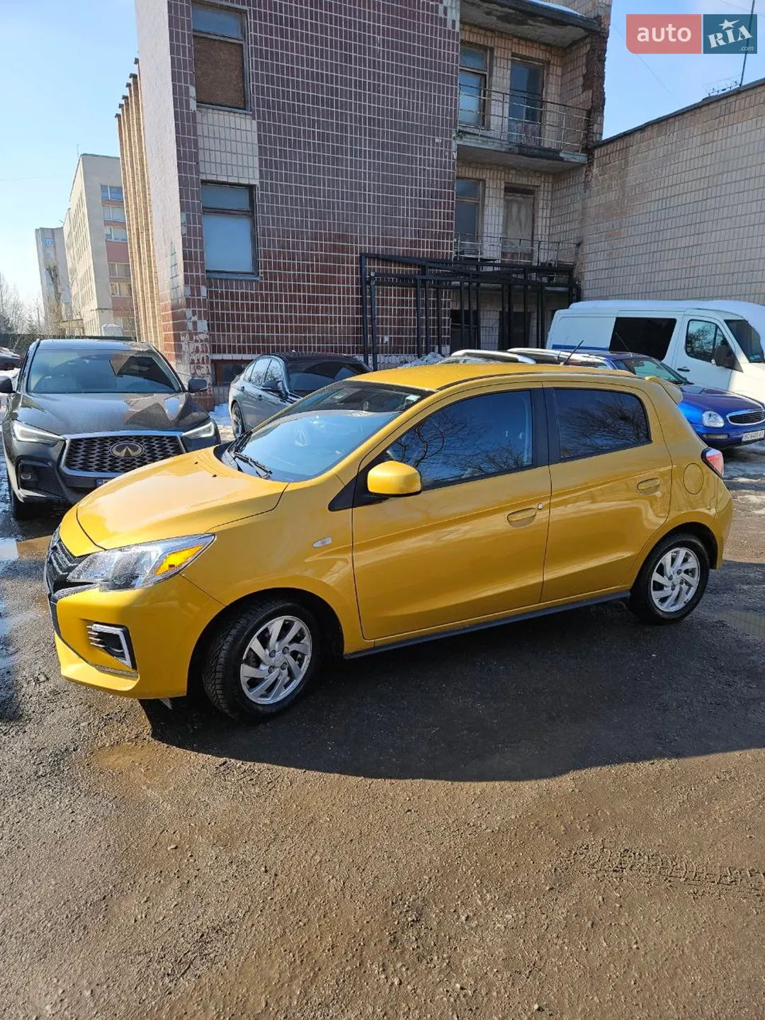 2022 Mitsubishi Mirage - мініатюра 11