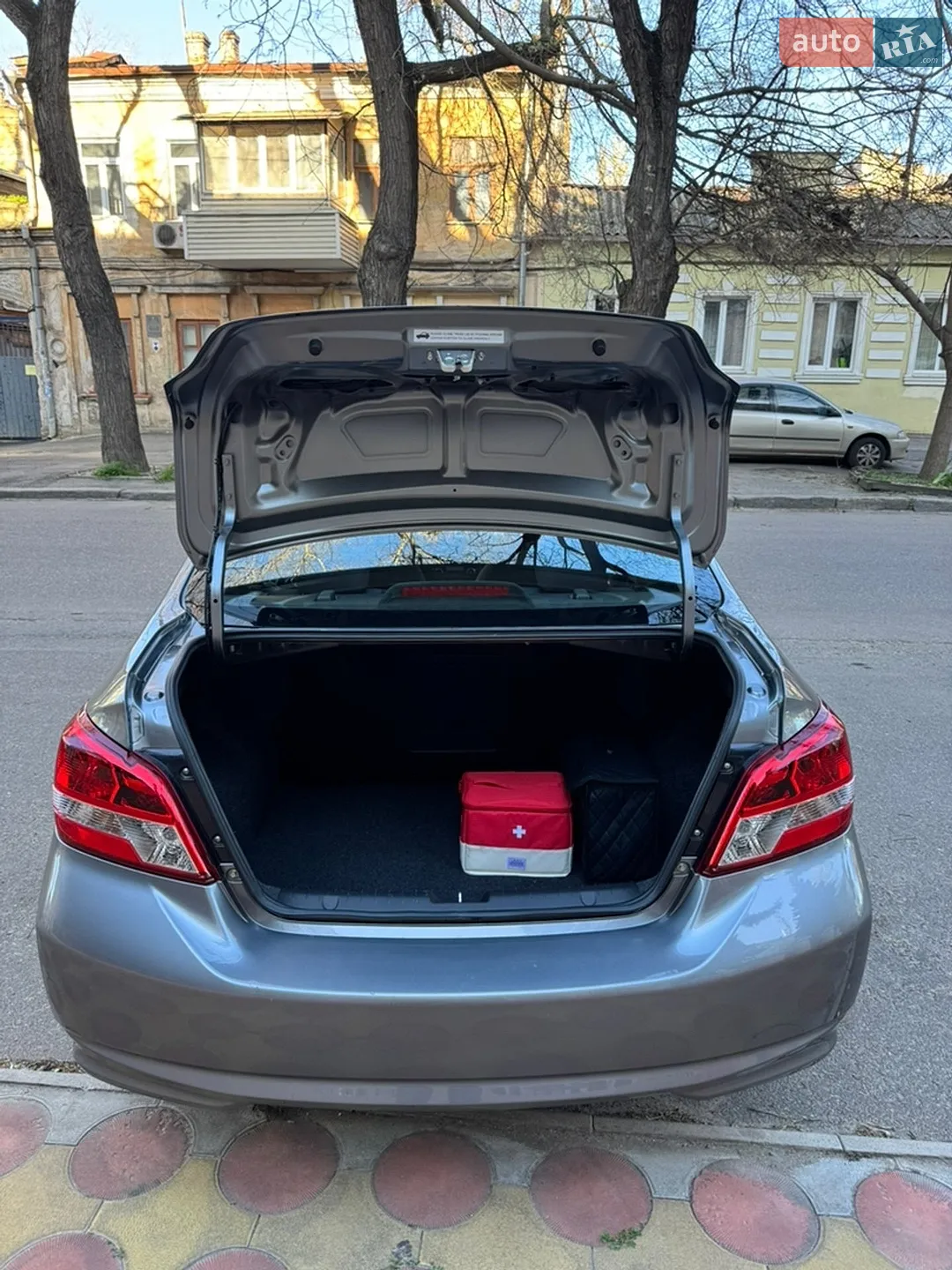 Mitsubishi Mirage 2019 VIN ML32F4FJ6LHF01419 фото оголошення 11 з 24