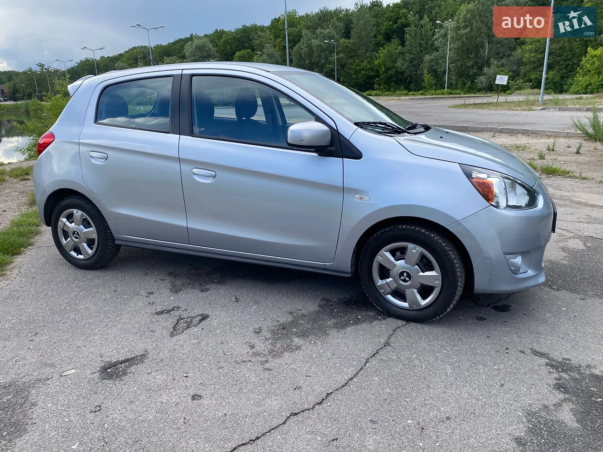 2014 Mitsubishi Mirage - мініатюра 11