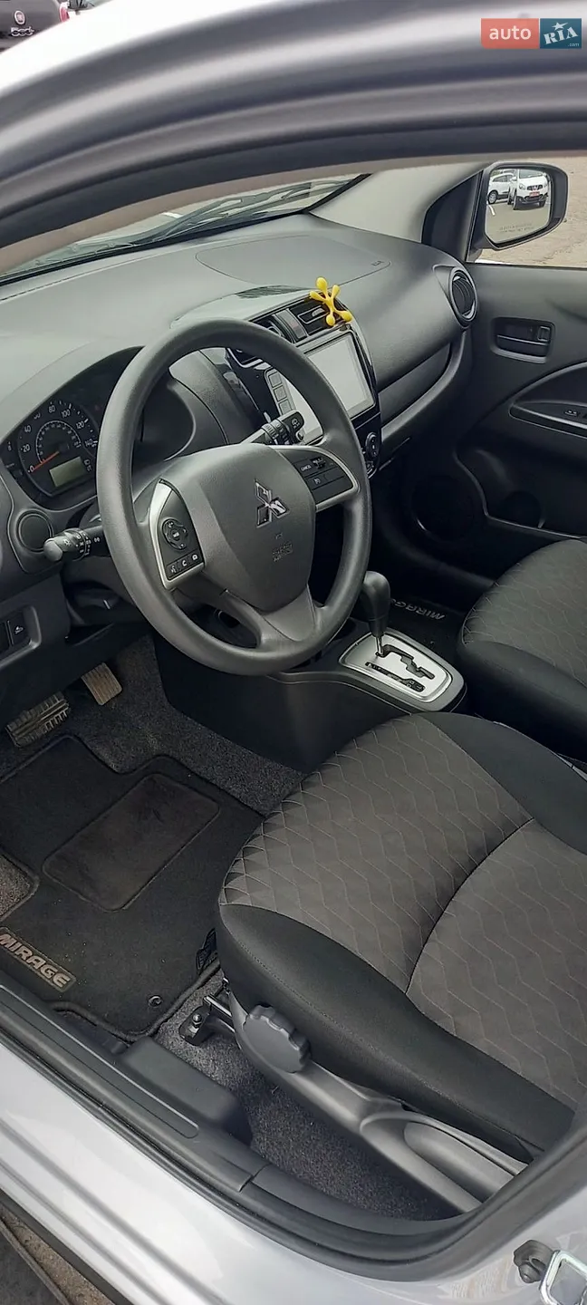 2021 Mitsubishi Mirage - мініатюра 18