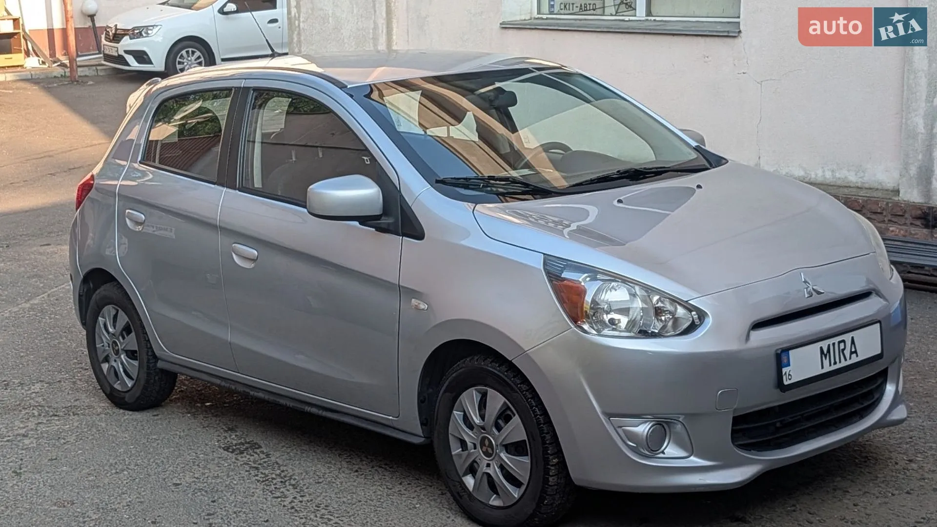 2015 Mitsubishi Mirage - мініатюра 10