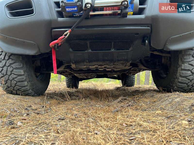Внедорожник / Кроссовер Mitsubishi Montero 2000 в Костополе