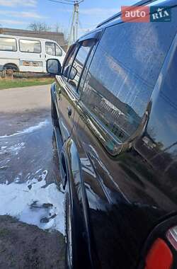 Внедорожник / Кроссовер Mitsubishi Montero 2005 в 
