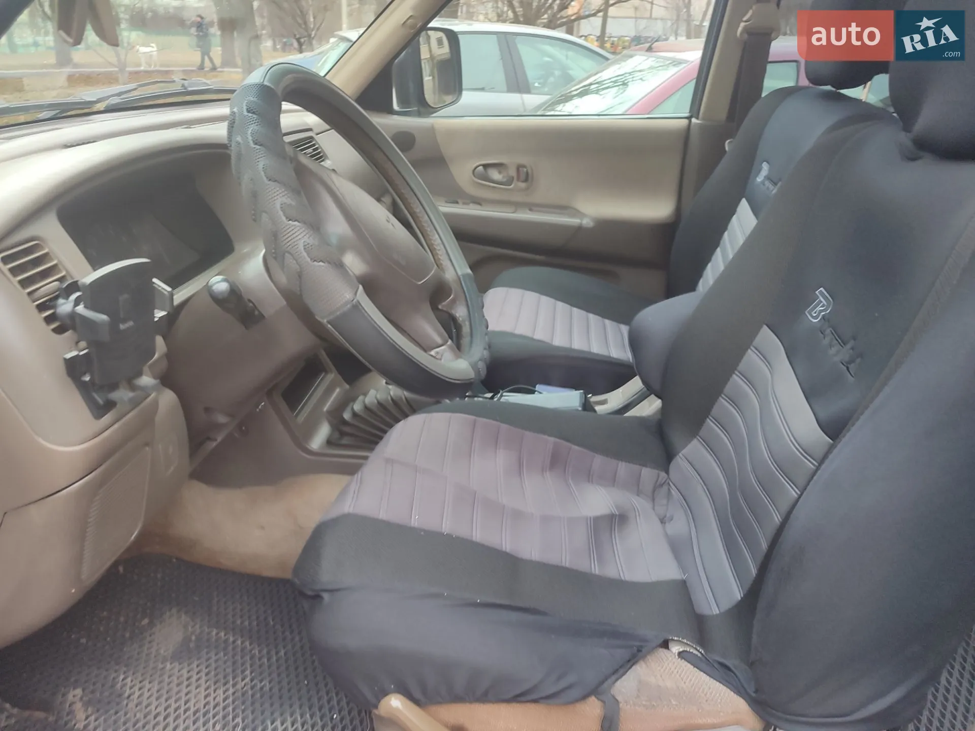 Mitsubishi Montero 1997 VIN JA4MT31P4VP003322 фото оголошення 4 з 9