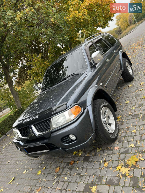 Mitsubishi Nativa 2008