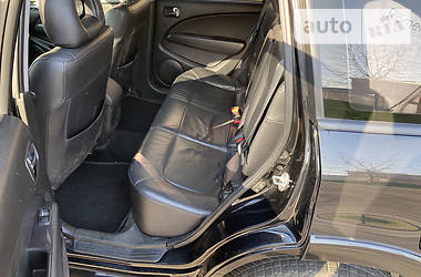 Позашляховик / Кросовер Mitsubishi Outlander Sport 2009 в 