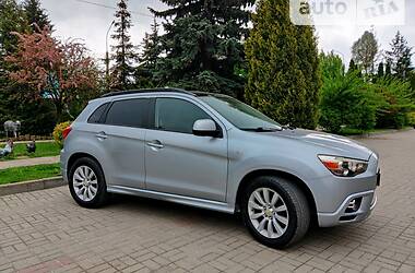 Внедорожник / Кроссовер Mitsubishi Outlander Sport 2011 в Тернополе