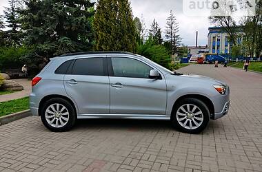 Внедорожник / Кроссовер Mitsubishi Outlander Sport 2011 в Тернополе