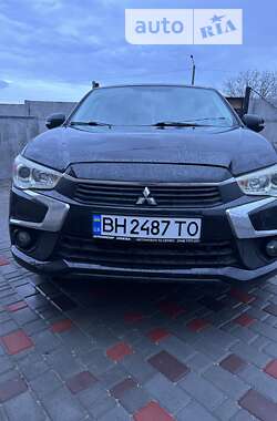 Внедорожник / Кроссовер Mitsubishi Outlander Sport 2018 в Черноморске