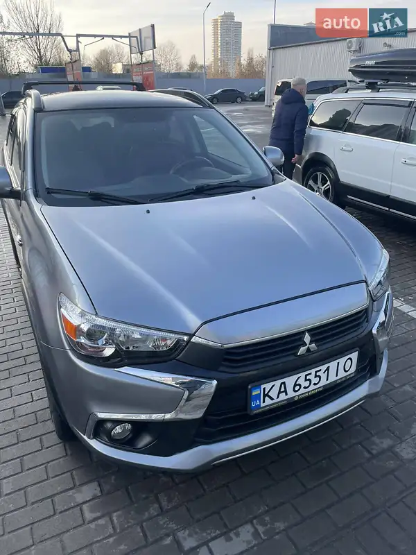 Mitsubishi Outlander Sport