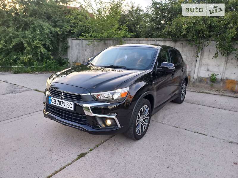 Позашляховик / Кросовер Mitsubishi Outlander Sport 2016 в Чернігові