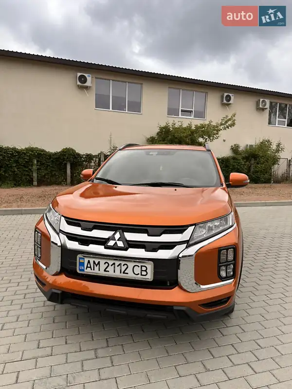 Mitsubishi Outlander Sport