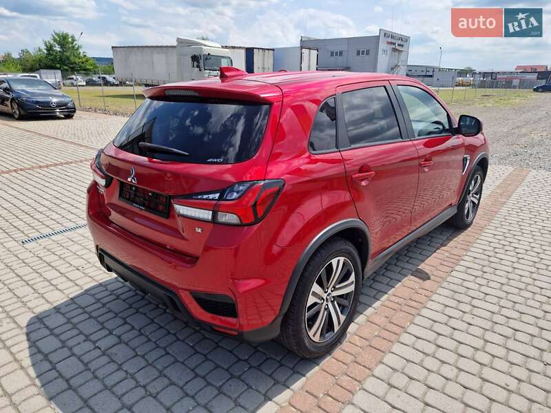 Внедорожник / Кроссовер Mitsubishi Outlander Sport 2019 в Ужгороде