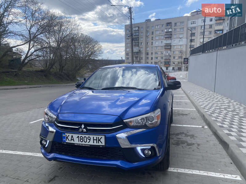 Mitsubishi Outlander Sport 2018