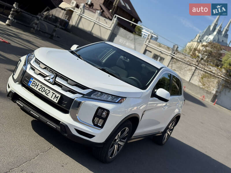 Mitsubishi Outlander Sport 2019