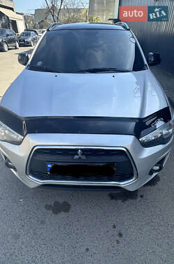 Позашляховик / Кросовер Mitsubishi Outlander Sport 2013 в Вінниці