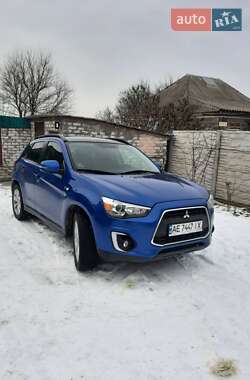Позашляховик / Кросовер Mitsubishi Outlander Sport 2015 в Дніпрі