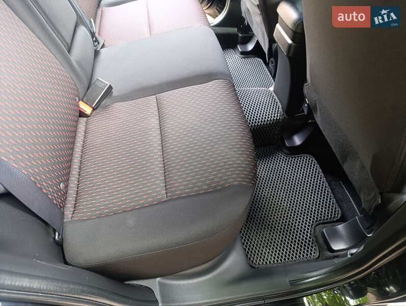 Внедорожник / Кроссовер Mitsubishi Outlander Sport 2019 в Полтаве фото 13 Внедорожник / Кроссовер Mitsubishi Outlander Sport 2019 в Полтаве