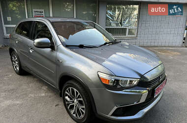 Внедорожник / Кроссовер Mitsubishi Outlander Sport 2016 в Днепре