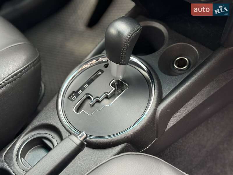 Позашляховик / Кросовер Mitsubishi Outlander Sport 2014 в Чернігові