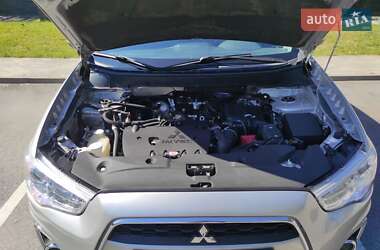 Внедорожник / Кроссовер Mitsubishi Outlander Sport 2014 в 