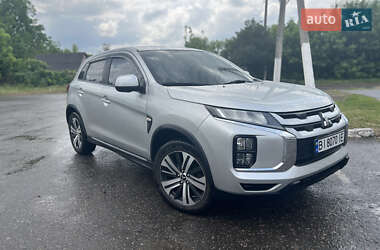 Позашляховик / Кросовер Mitsubishi Outlander Sport 2019 в Лубнах