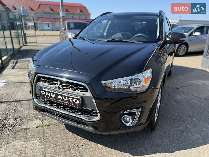 Mitsubishi Outlander Sport 2015