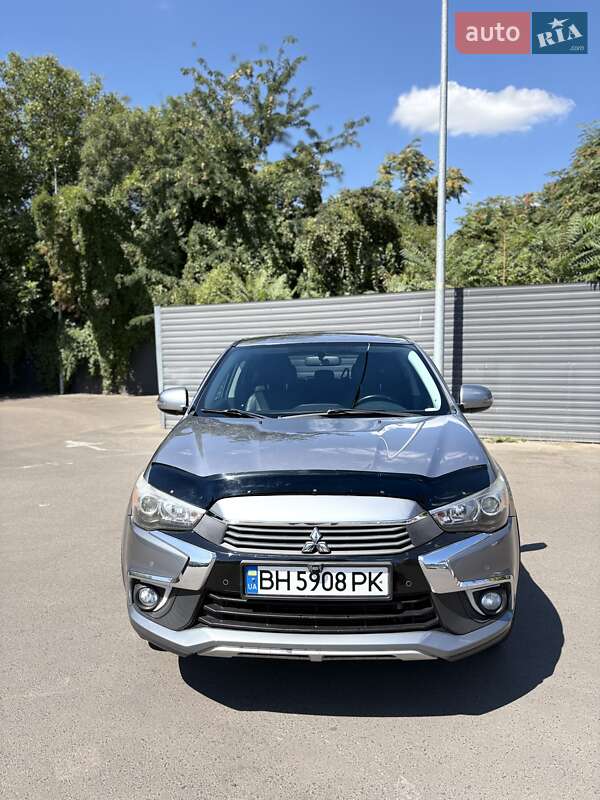 Mitsubishi Outlander Sport 2016