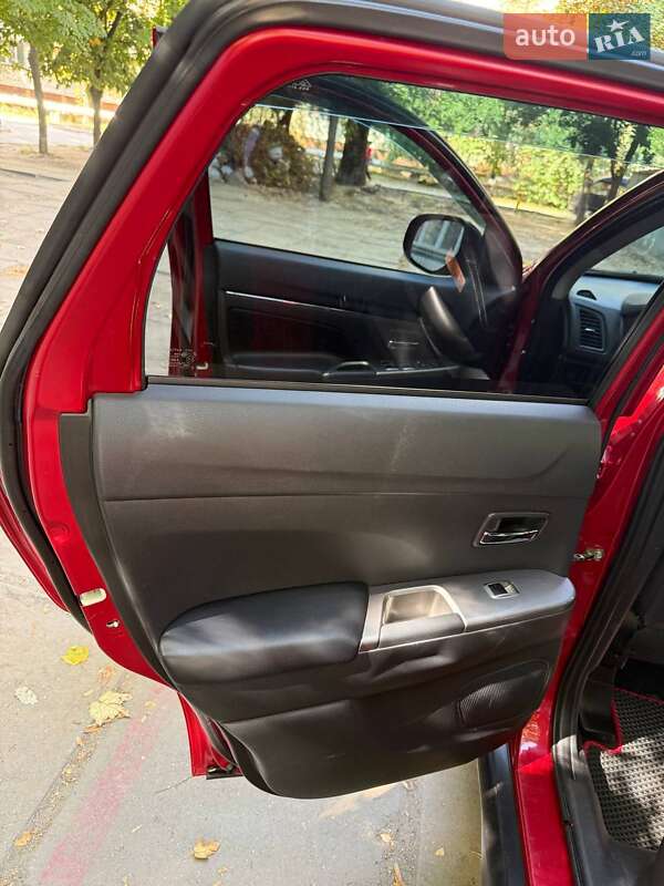 Внедорожник / Кроссовер Mitsubishi Outlander Sport 2017 в Днепре фото 12 Внедорожник / Кроссовер Mitsubishi Outlander Sport 2017 в Днепре