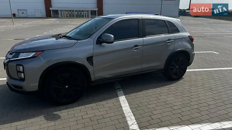 Mitsubishi Outlander Sport