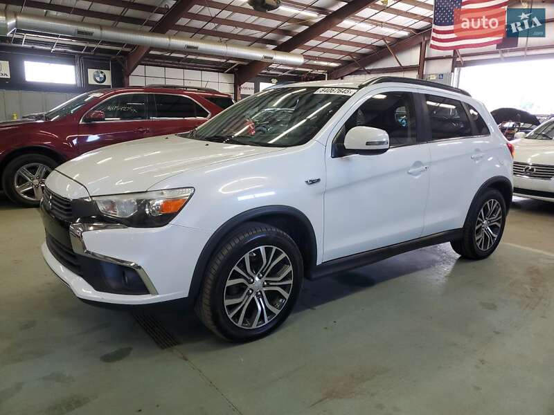 Mitsubishi Outlander Sport 2016