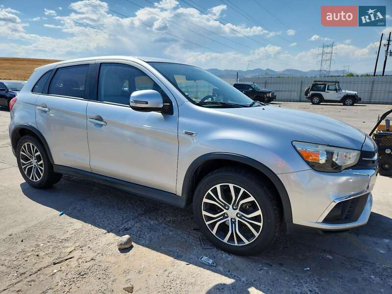 Mitsubishi Outlander Sport 2019