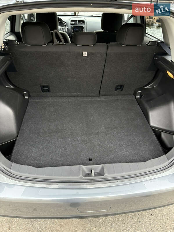 Позашляховик / Кросовер Mitsubishi Outlander Sport 2016 в Дніпрі фото 18 Позашляховик / Кросовер Mitsubishi Outlander Sport 2016 в Дніпрі